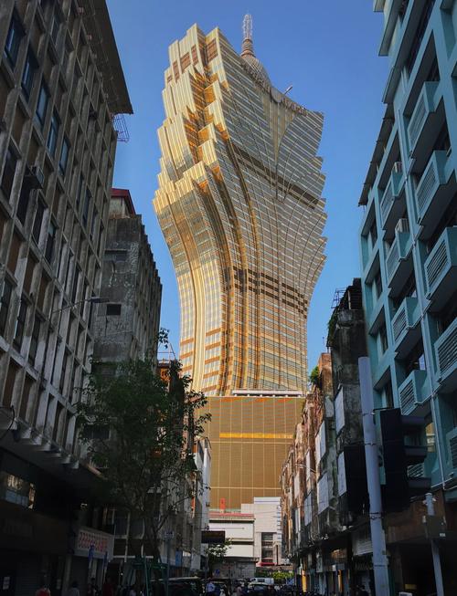 澳门大三巴怎么去,过拱北海关到澳门大三巴怎么去